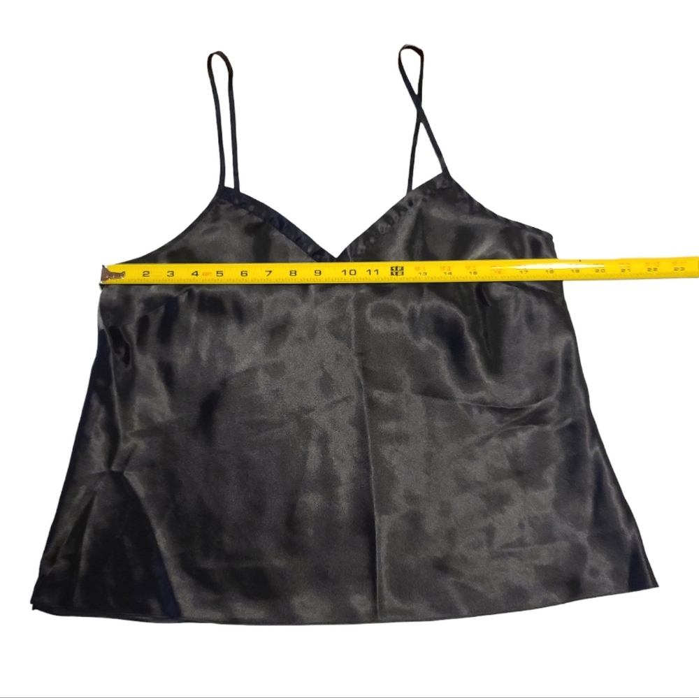 Intimate Essentials Pajama Set Size L - Picture 7 of 9